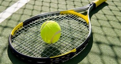 Cách chọn vợt tennis phù hợp để phát huy sức mạnh