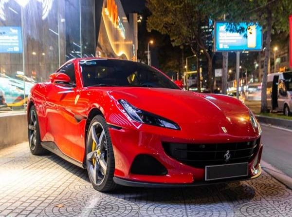 Ferrari Portofino: Mẫu xe Thiết kế Tinh tế và Hiệu suất Vô địch