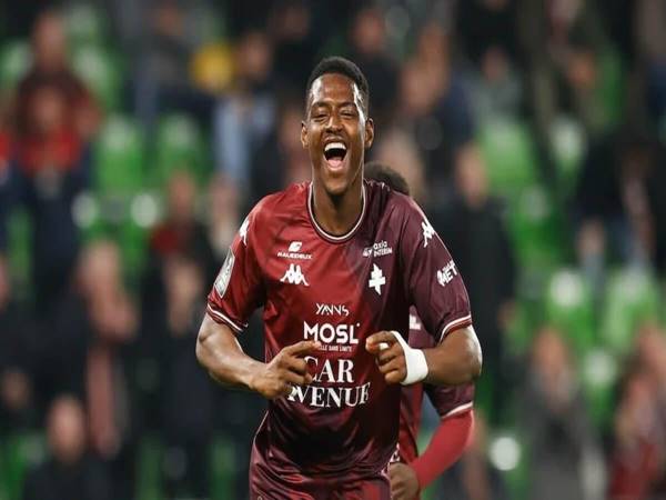 Phong cách thi đấu của Idrissa Gueye