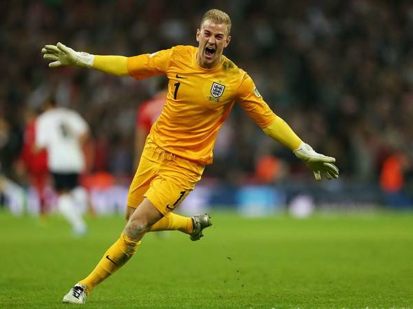 Thủ môn huyền thoại Man City