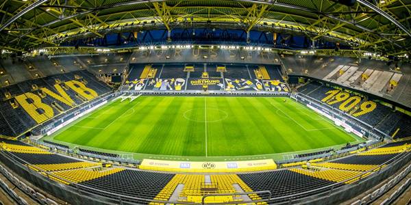 Sân vận động Signal Iduna Park