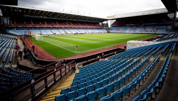 Sân Villa Park