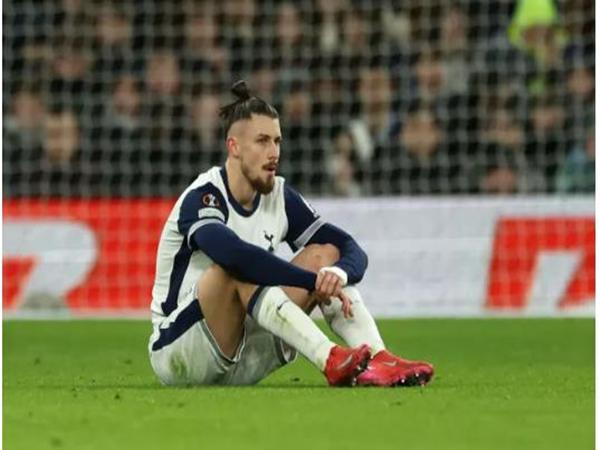 Hoàn cảnh khó khăn của Dragusin tại Tottenham