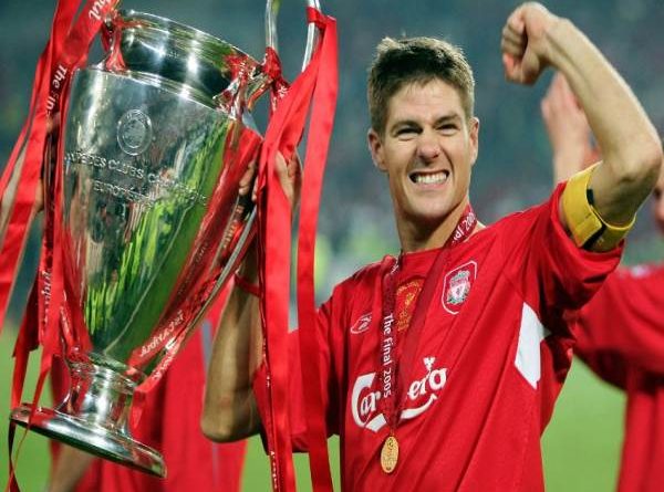 Các huyền thoại Liverpool vĩ đại nhất lịch sử The Kop