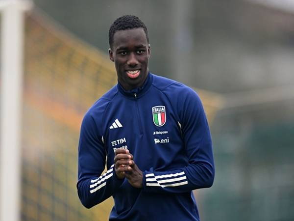 Kayode gây ấn tượng mạnh tại Premier League