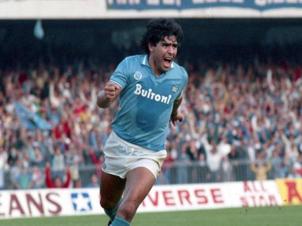 Diego Maradona - cầu thủ tấn công vĩ đại