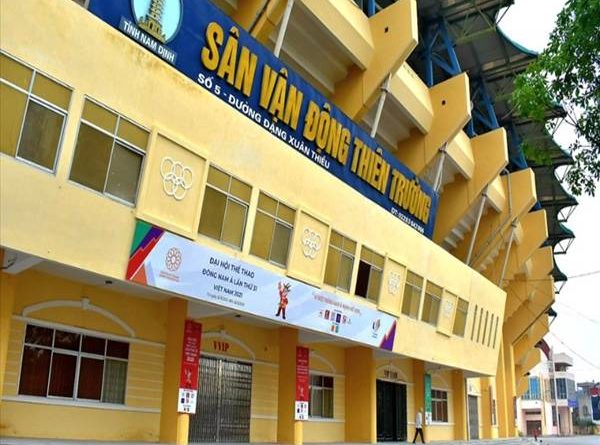 Toàn cảnh sân vận động Thiên Trường và vai trò của sân