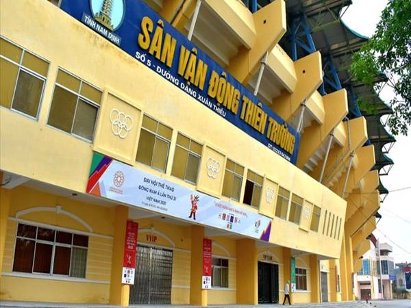 Toàn cảnh sân vận động Thiên Trường và vai trò của sân