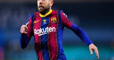Tổng hợp những hậu vệ Barca hay nhất qua các thời kỳ