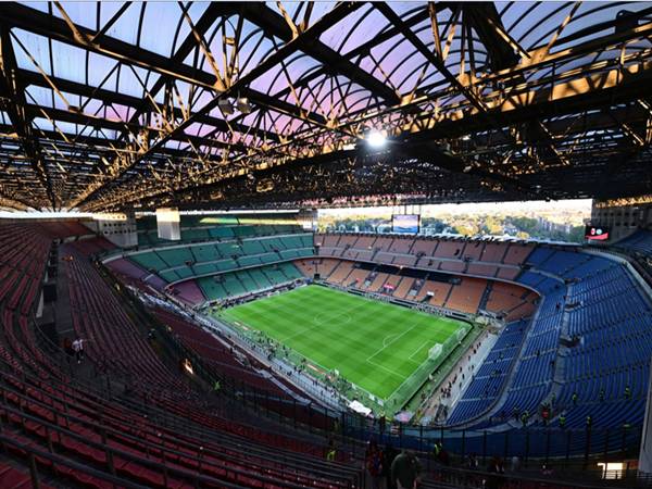 Kiến trúc và cơ sở vật chất của sân vận động San Siro